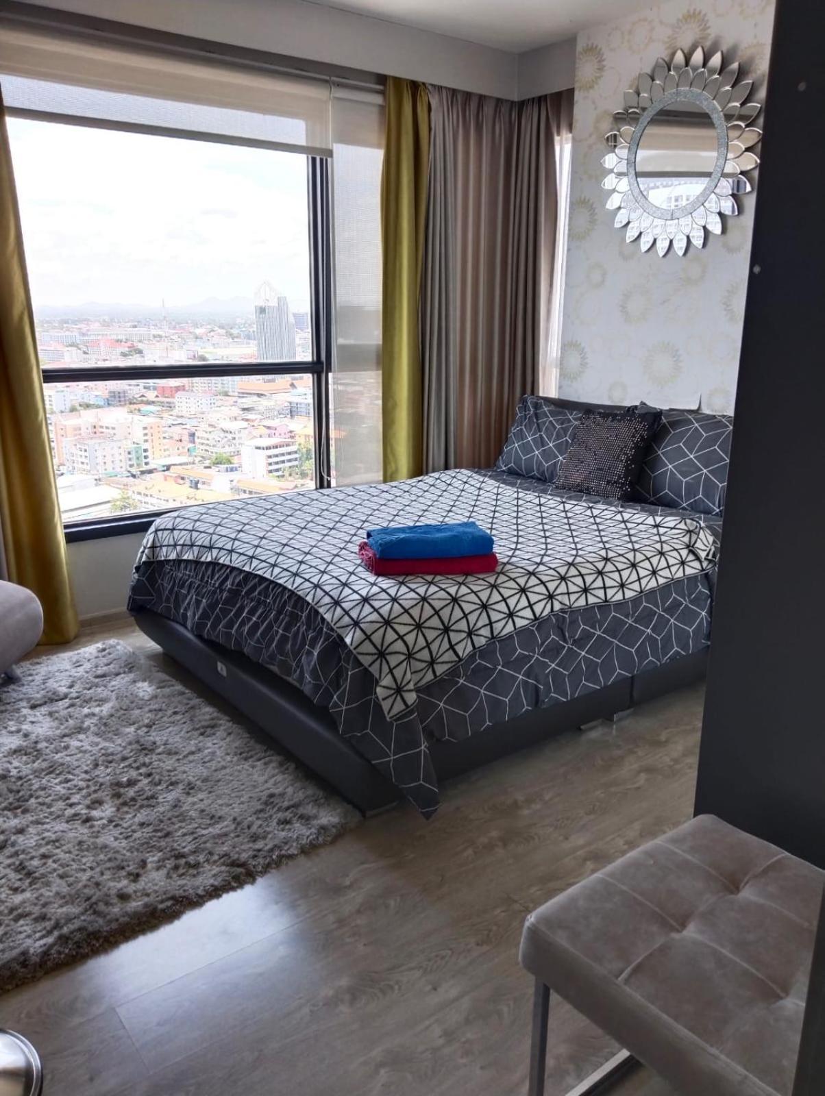 The Base Deluxe Apartment Pattaya Exterior foto