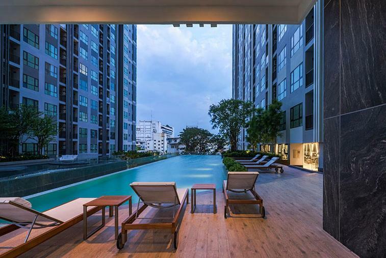 The Base Deluxe Apartment Pattaya Exterior foto