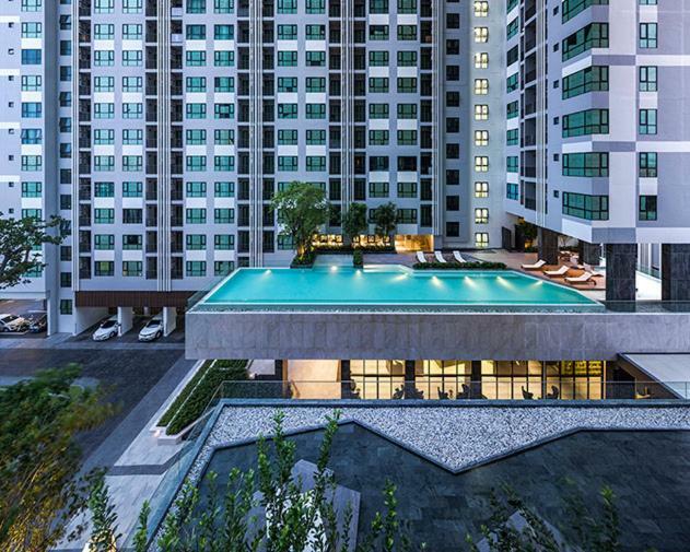 The Base Deluxe Apartment Pattaya Exterior foto