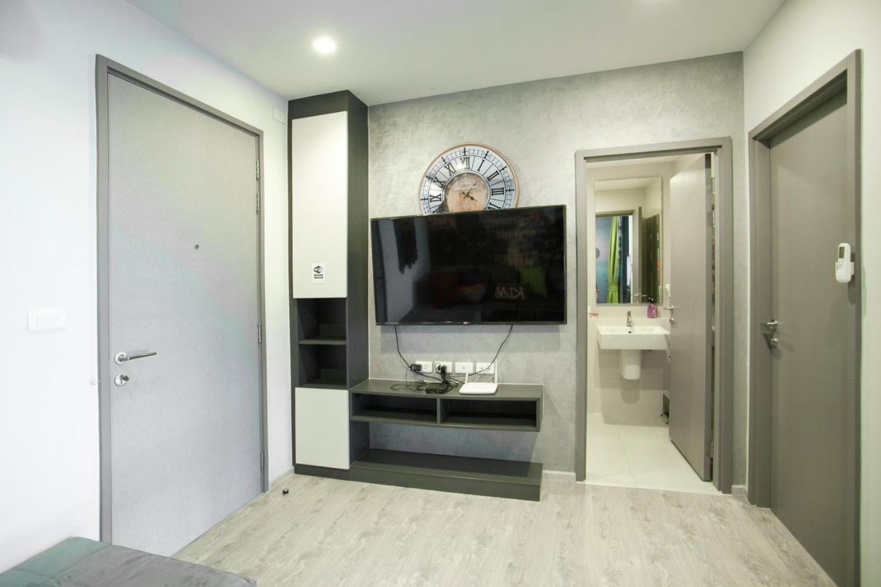 The Base Deluxe Apartment Pattaya Exterior foto